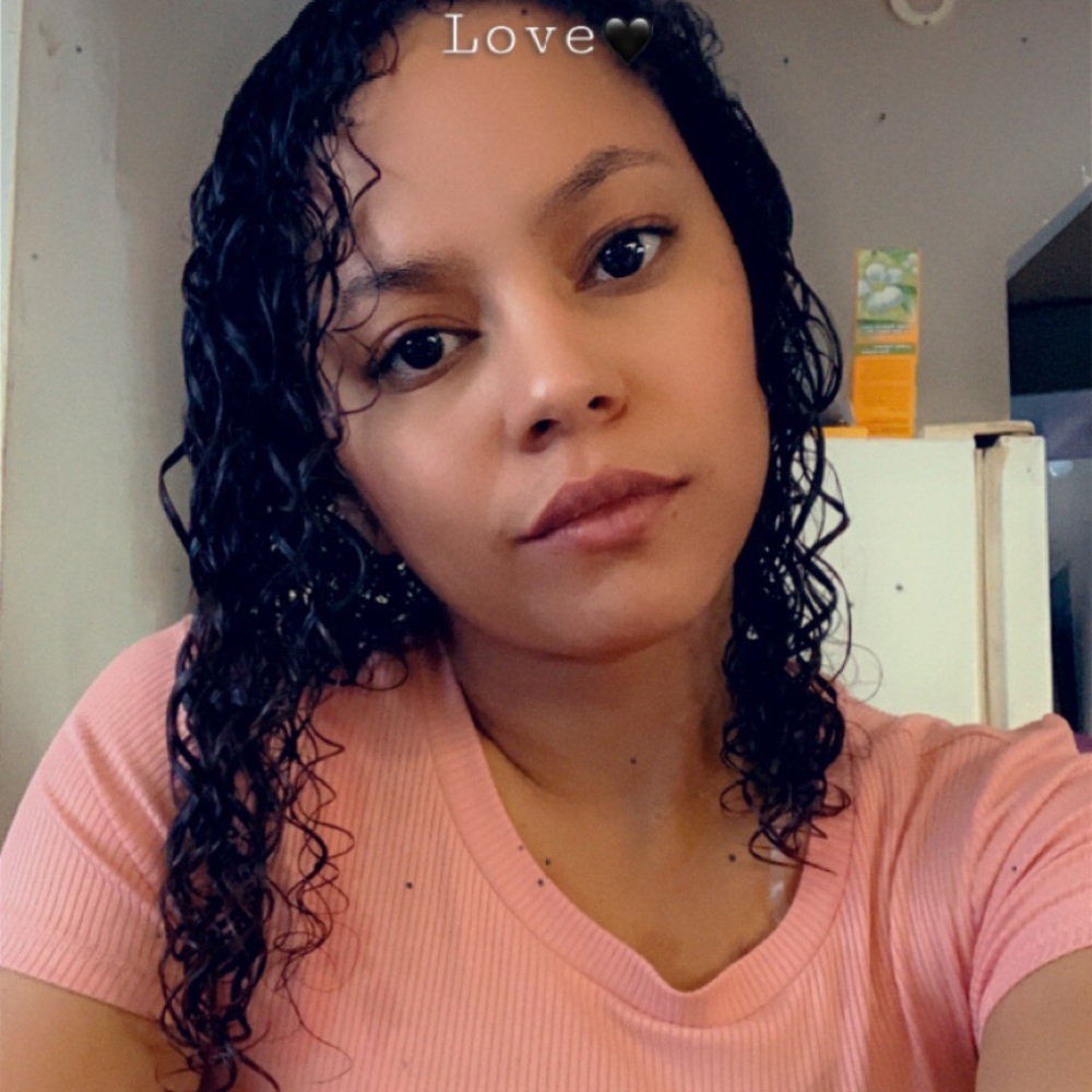 Meet your Posher, Taneishia